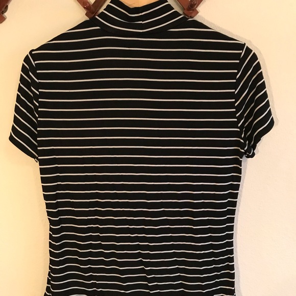 White striped turtleneck tee vintage, size M - Picture 2 of 2